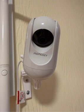 Momcozy baby monitor